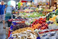 Naples Walking Tour and Street Food Market 1