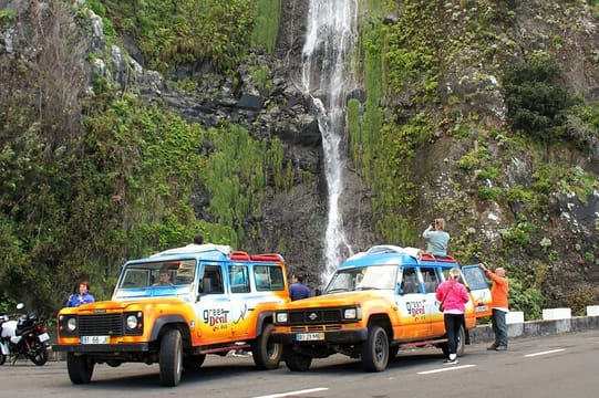 Volcanic Pools and Northwest 4WD Full Day Tour