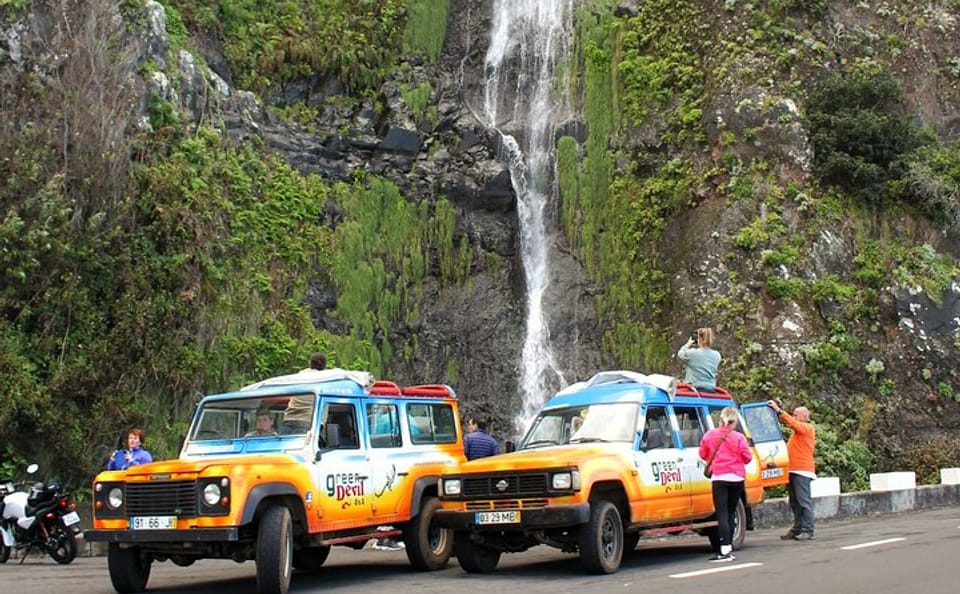 Northwest Madeira 4WD Tour to Porto Moniz and Ribeira Brava