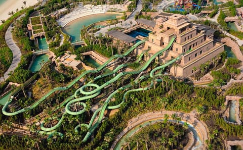 Aquaventure Water Park and Lost Chambers Tour in Dubai