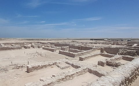 Private Tour of Al Zubara Fort and Purple Island