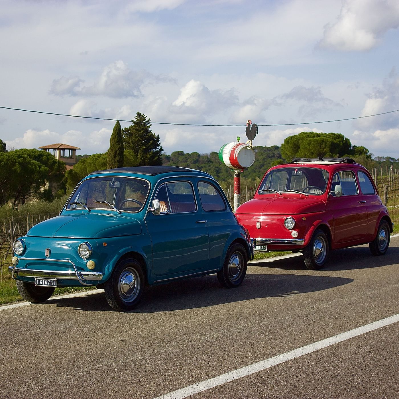 Classic Fiat 500 Wine Tour in Chianti with Tuscan Lunch & Tasting