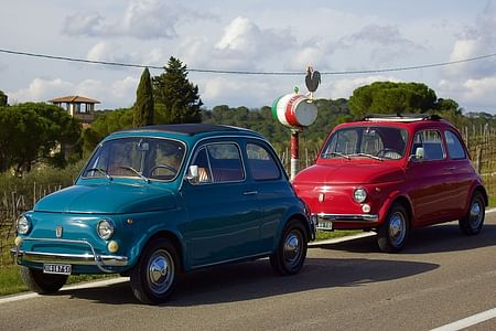 Classic Fiat 500 Wine Tour in Chianti with Tuscan Lunch & Tasting