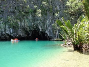 Underground River and Ugong Rock Cave Adventure in Puerto Princesa