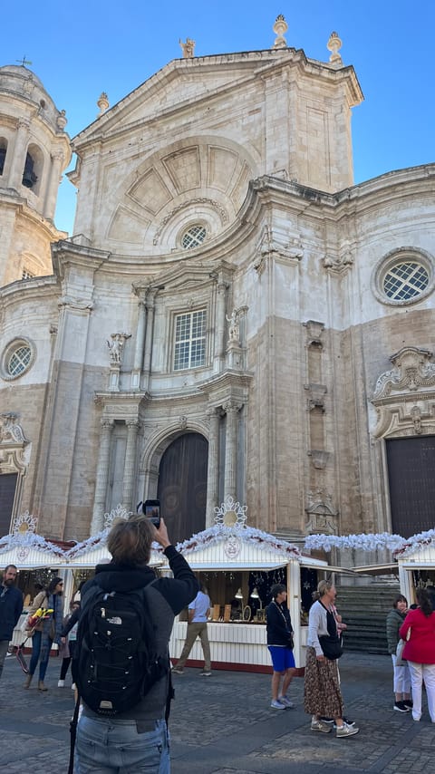 Cádiz Self-Guided Sherlock Holmes Murder Mystery Game 6
