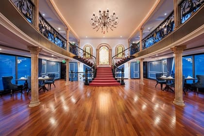 Le Theatre Cruise – Wonder on Halong Bay 2 Days 1 Night Tour