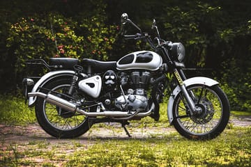 Royal Enfield Bike Tour Through Jomsom and Beni, Nepal