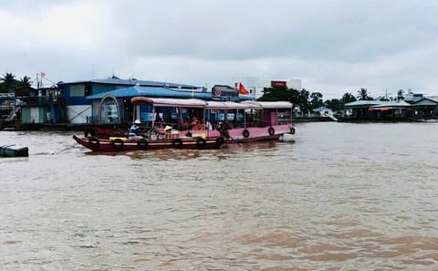 Private Full-Day Tour of Cai Rang Floating Market in Can Tho
