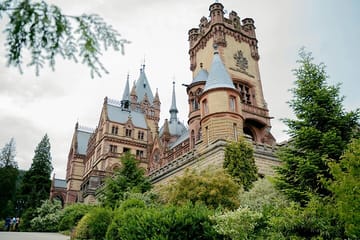 Private Day Trip to Drachenburg Castle from Frankfurt