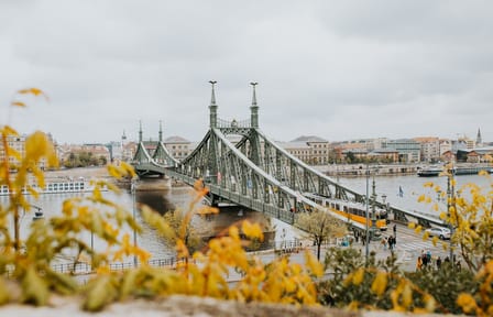 Private Luxury Sightseeing Tour of Budapest's Highlights