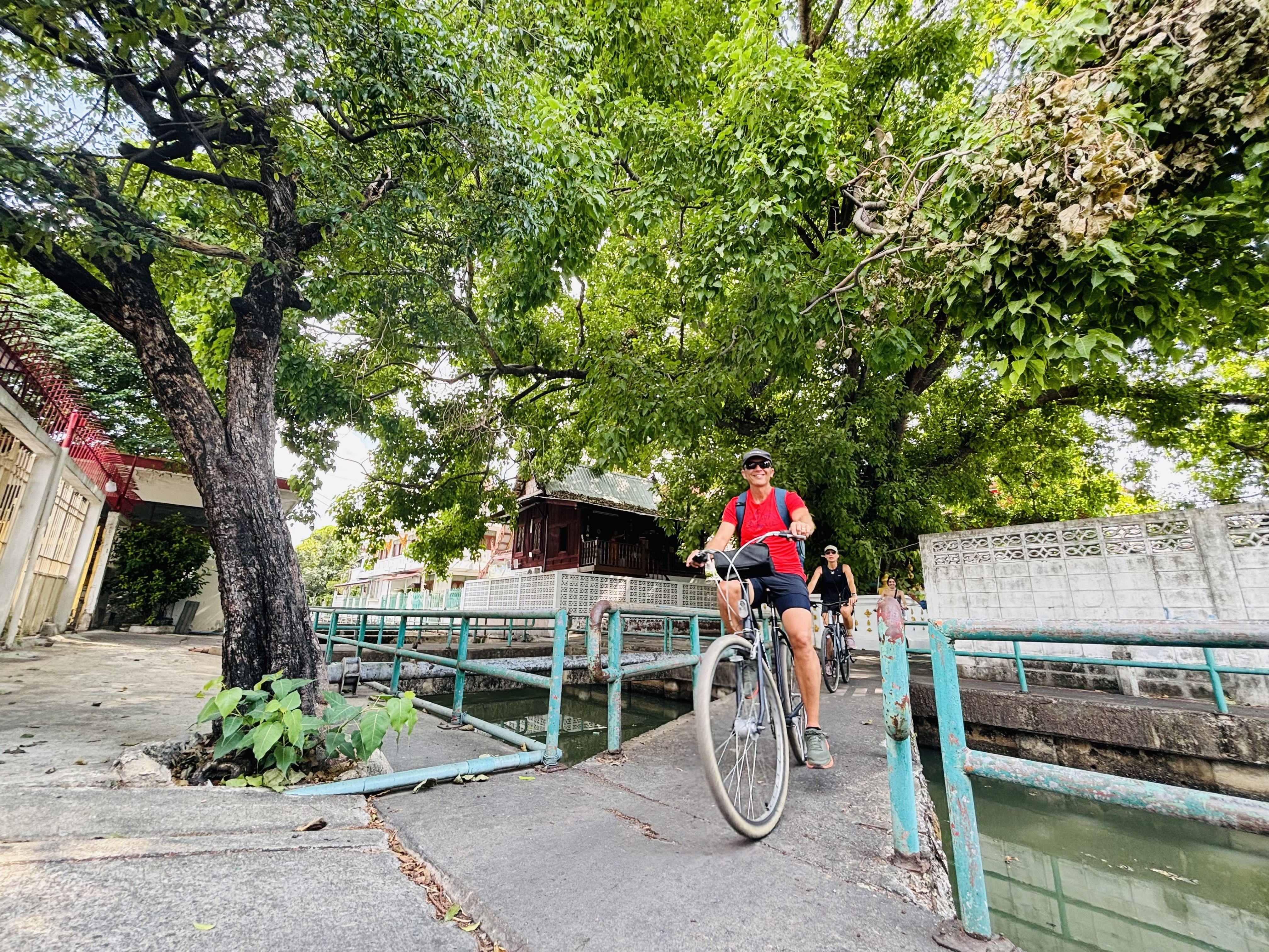 Bangkok Experiences Bike Tours-Backstreets and Hidden Gems