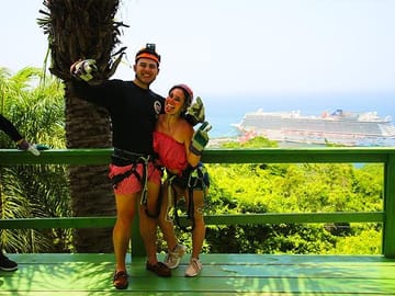 Roatan Eco Adventure: Zipline, Wildlife Park, and Snorkeling