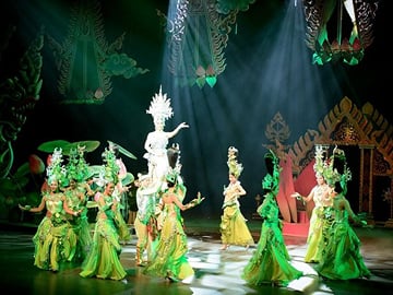 Colosseum Show Pattaya Cabaret Performance Ticket