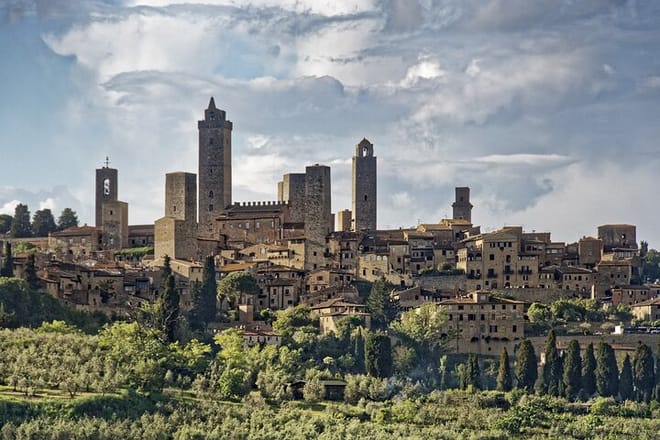 San Gimignano Private Walking Tour With A Professional Guide photo 2