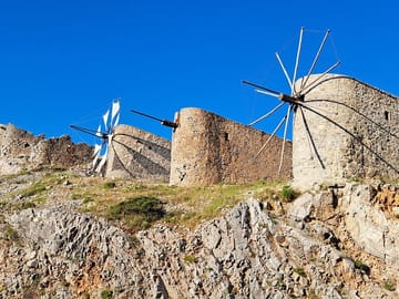 Private Tour of Knossos Palace, Zeus Cave, and Olive Oil Mill from Elounda