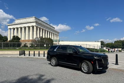 Private SUV City Tour of Washington, D.C. Self Guided