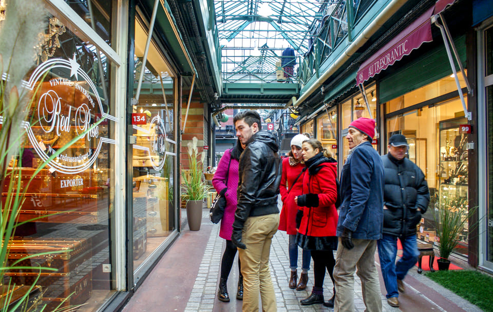 Explore Vintage Treasures at the St. Ouen Flea Market in Paris