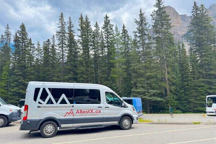 Calgary YYC Airport to Banff/Canmore – Private (Round Trip) 4