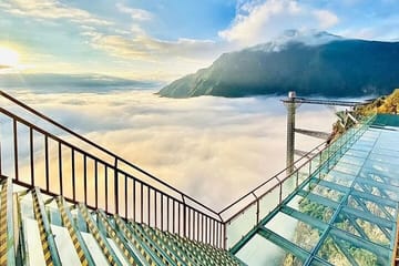 Half-Day Tour of Sapa's Dragon Cloud Glass Bridge and Silver Waterfall
