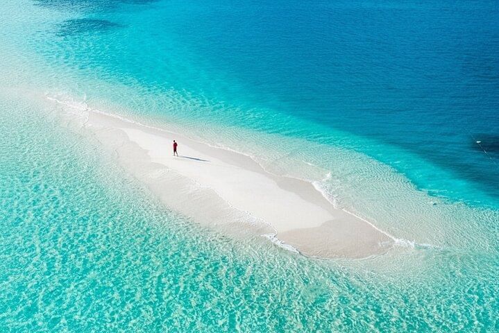 Snorkeling Adventure to Ras Mohamed and White Island on a VIP Boat