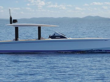 Private 5-Hour Cruise on Brand-New Luxury Yacht in Mykonos (Para Voce)