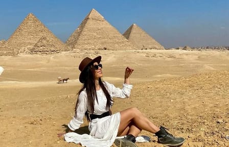 Private Tour in Giza Pyramids Sphinx with VIP Lunch