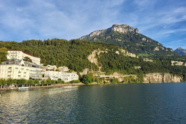 4 Days Swiss Alps Tour Zermatt, Jungfrau Region and Hidden Gems