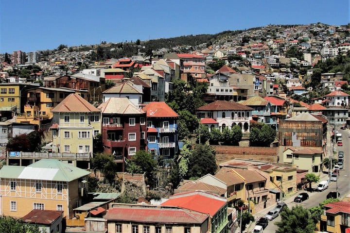 Small-Group Tour to Viña del Mar and Valparaiso from Santiago  3