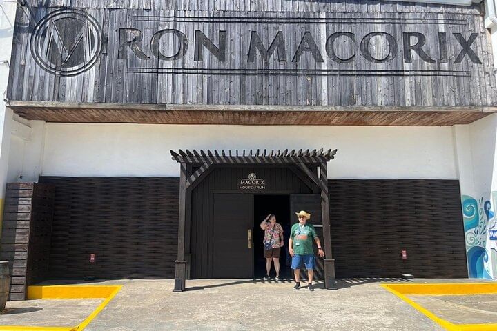 Damajagua Waterfalls and Monkey Private Van Tour