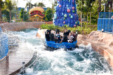 Private Transfer Tour to Motiongate Dubai Theme Park