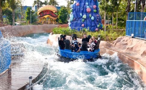 Private Transfer Tour to Motiongate Dubai Theme Park
