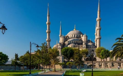 Istanbul Old City Full-Day Guided Tour of Historic Landmarks