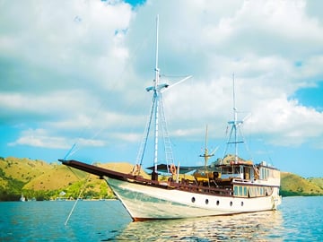 Komodo National Park 3D2N Deluxe Sailing Adventure