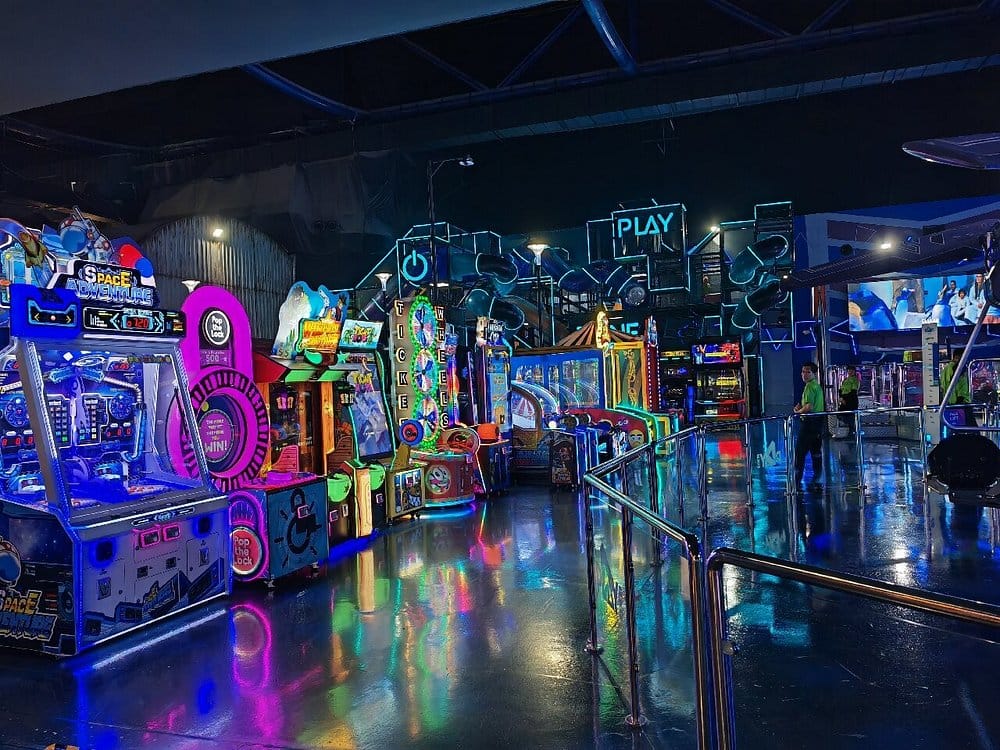 Dubai: Play DXB – Immerse Yourself in Virtual Reality Thrills