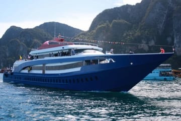 Phi Phi Islands by Ferry with Snorkelling and Lunch