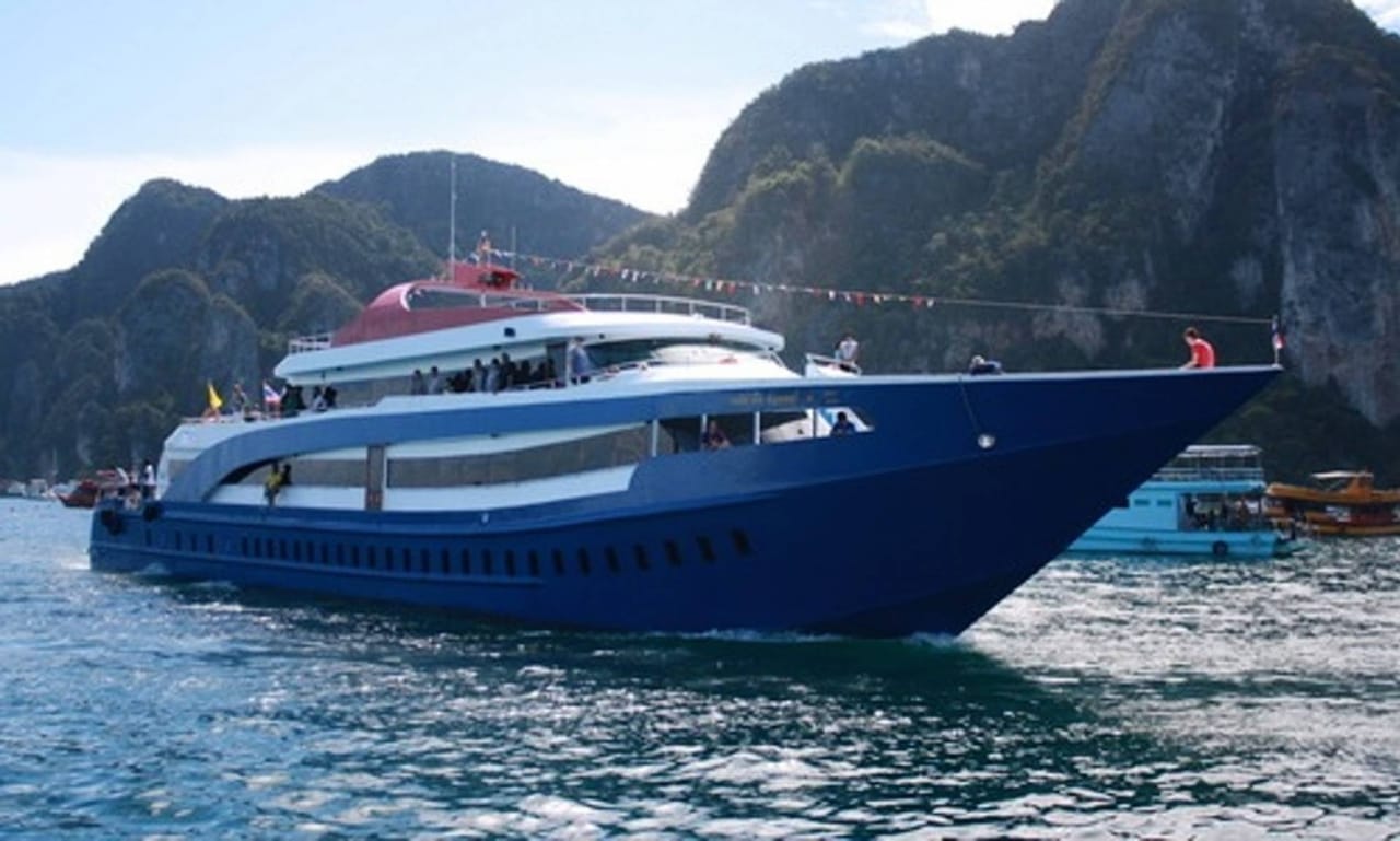 Phi Phi Islands by Ferry with Snorkelling and Lunch 3