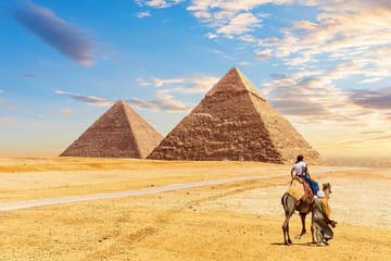 Giza Pyramids VIP Tour by Golf Cart with Expert Guide