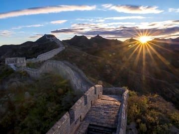 One-Day Simatai West to Jinshanling Great Wall Hiking Tour
