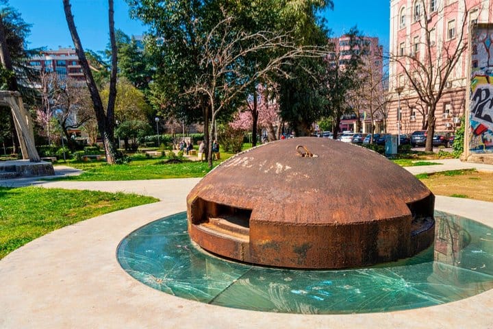 TOP Tirana : Private Guided Tour with your mobile 2