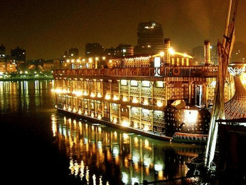 Nile Dinner Cruise with Belly Dancing and Folklore Show in Cairo
