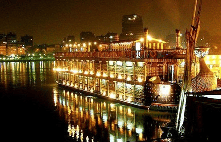 Nile Dinner Cruise with Belly Dancing and Folklore Show in Cairo