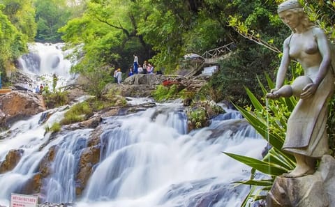 Cultural and Historical Tour of Langbiang and Datanla in Da Lat