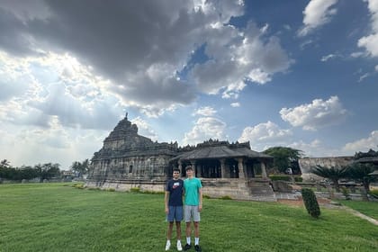 Hubli to Hampi, Bijapur, Badami & Goa Beach Tour