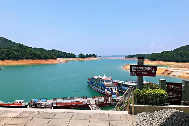Private Day Tour to Wanlv(Wanlju) Lake from Guangzhou 3