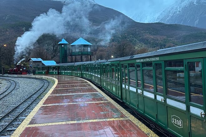 Ushuaia : National Park Tour with End of the World Train 2