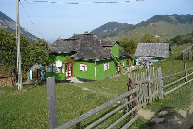 Hill Walking & Gourmet Traditional Lunch on Mountains near Bran Castle 6