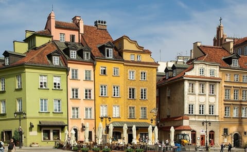 Private Walking Tour of Warsaw's Royal Route and Old Town