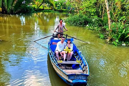 Discover the Largest Floating Market and Organic Chocolate in Vietnam