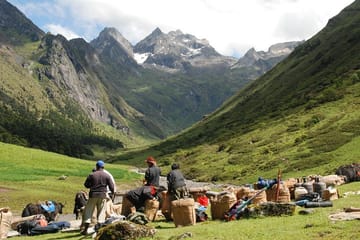 11-Day Jomolhari Loop Trekking Tour in Bhutan