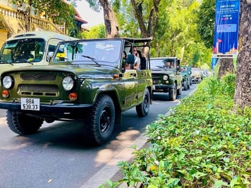 Hanoi Jeep Tour to Co Loa Countryside and Traditional Village